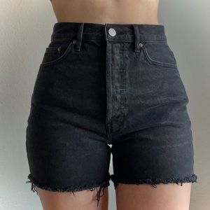 Pacsun 90s Girlfriend Shorts raw hem black